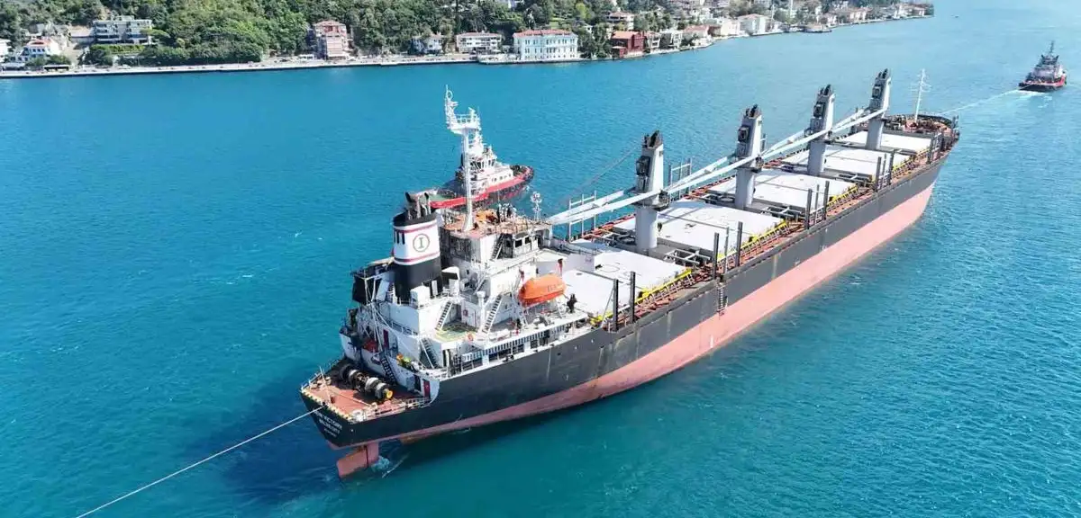İstanbul Boğazı Çift Yönlü Kapatıldı