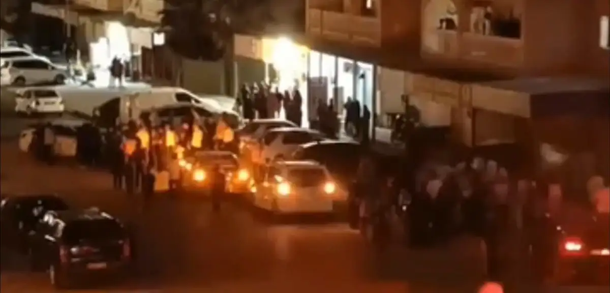 Trafik kazası bıçaklı kavgaya dönüştü: 3 yaralı