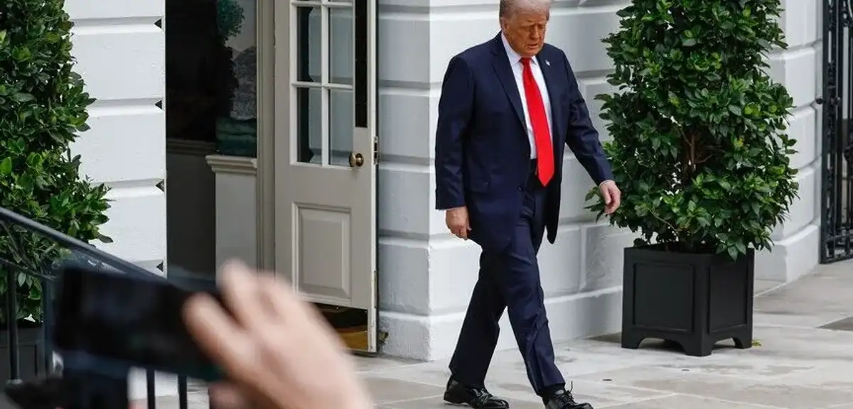 Trump'tan İran Açıklaması: "Belki Bir Noktada Müzakereler Başlayabilir"