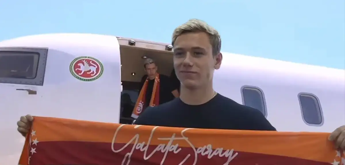 Galatasaray'ın Yeni Yıldızı İstanbul'da! Aleksei Batrakov Kimdir?
