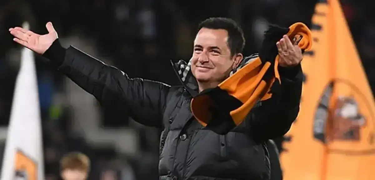 Acun Ilıcalı'dan Çarpıcı Türk Futbolu Analizi: İngiltere Şokta, Büyük Problem Bakış Açısı!