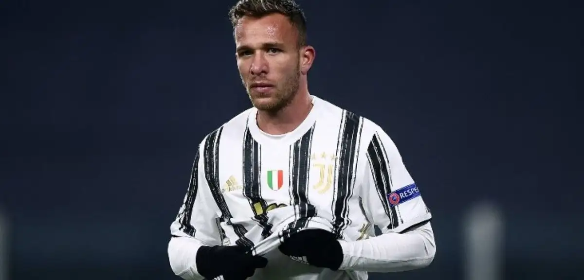 Beşiktaş'ın Gözdesi Arthur Melo Boşta Kaldı! Juventus ile Yollar Ayrıldı