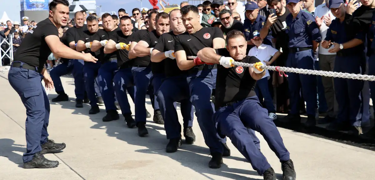 TEKNOFEST Mavi Vatan'da halat çekme finalinde şampiyon belli oldu