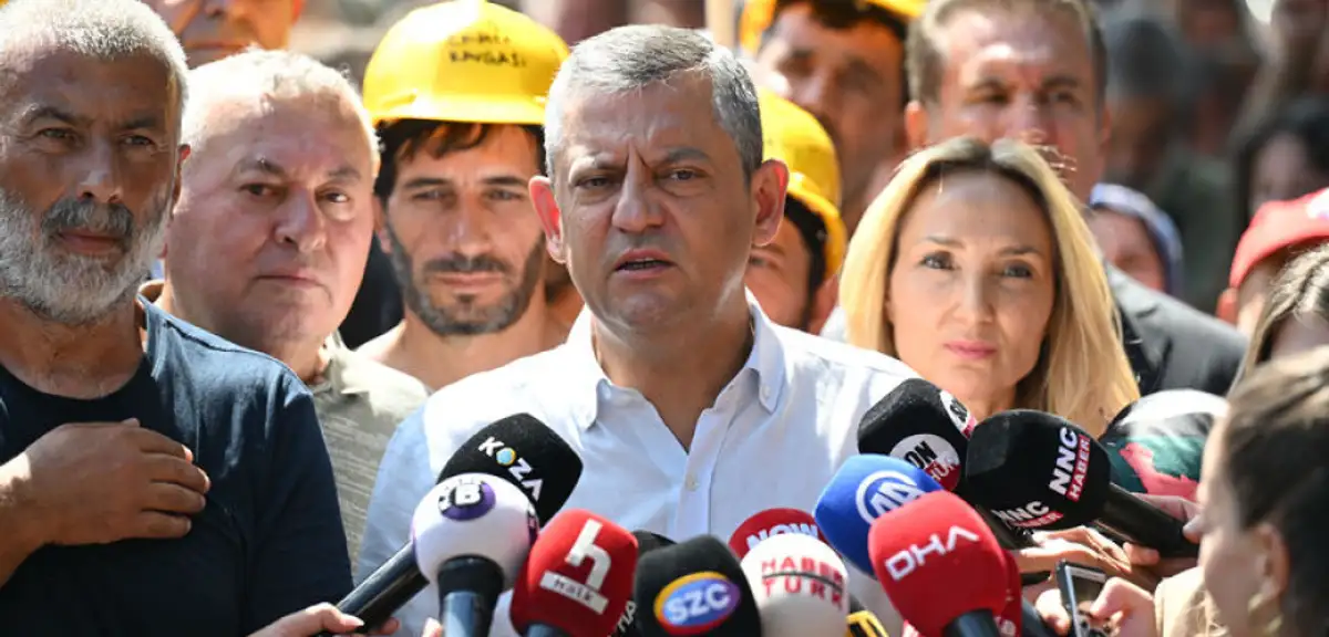 Özgür Özel’den Vahap Seçer Açıklaması: "Aramızda En Ufak Bir Problem Yok"