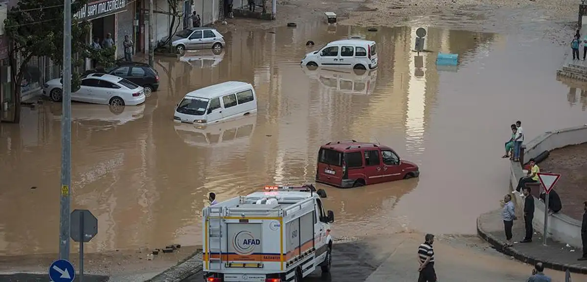 26 il için sarı ve turuncu kodlu yağış uyarısı yapıldı