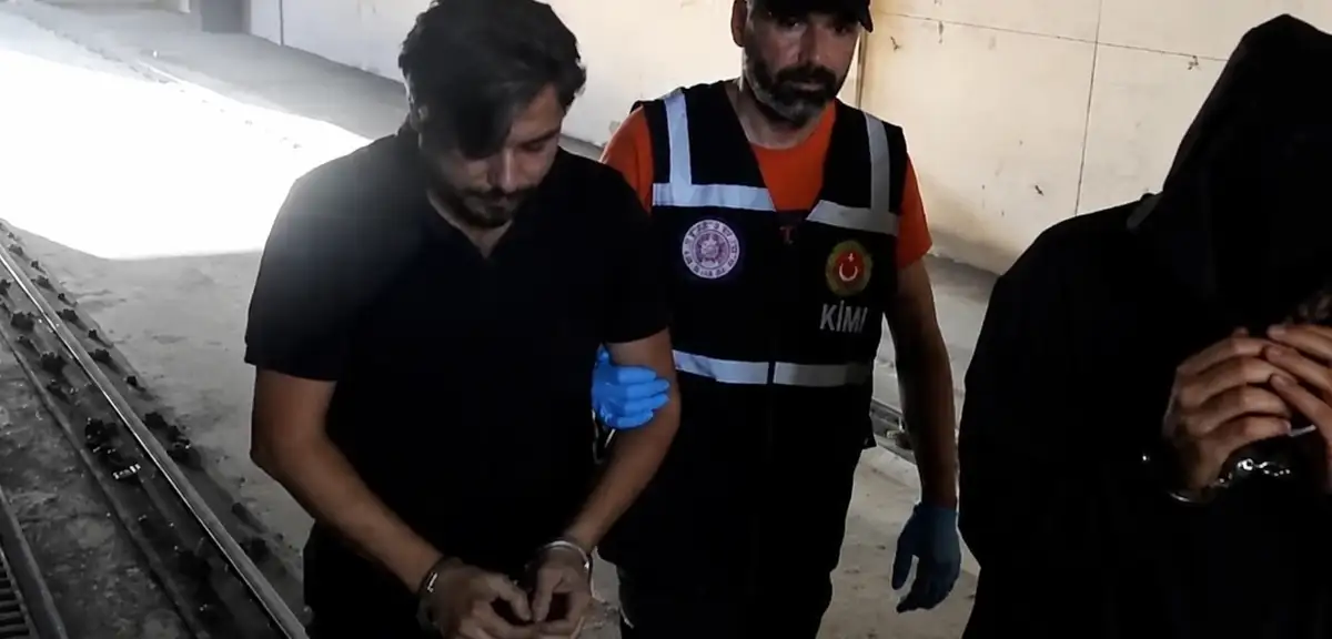 YouTuber Arif Kocabıyık yurt dışına kaçarken TIR dorsesinde yakalandı