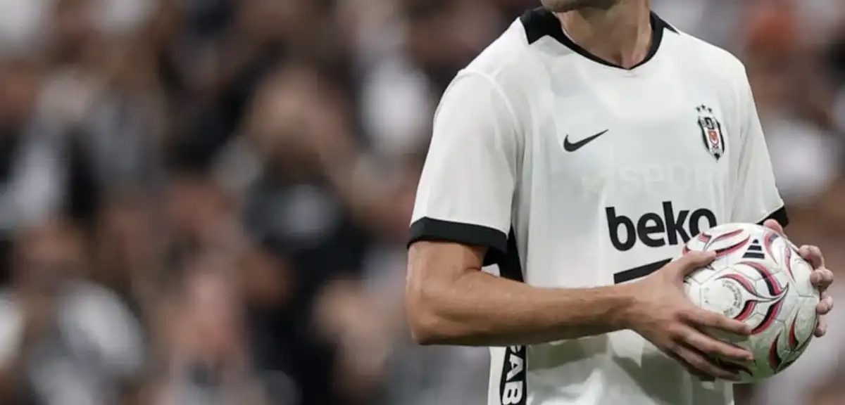Vlahovic Hat-Trick ile İtalyan Basınında Gündem Oldu