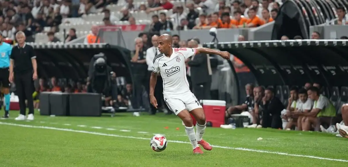 Beşiktaş Joao Mario'nun Sözleşmesini Karşılıklı Anlaşarak Bitirdi