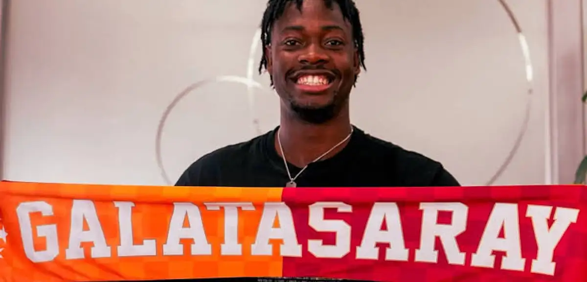 Galatasaray'ın yeni transferi El-Chadaille Bitshiabu, İstanbul'a geldi
