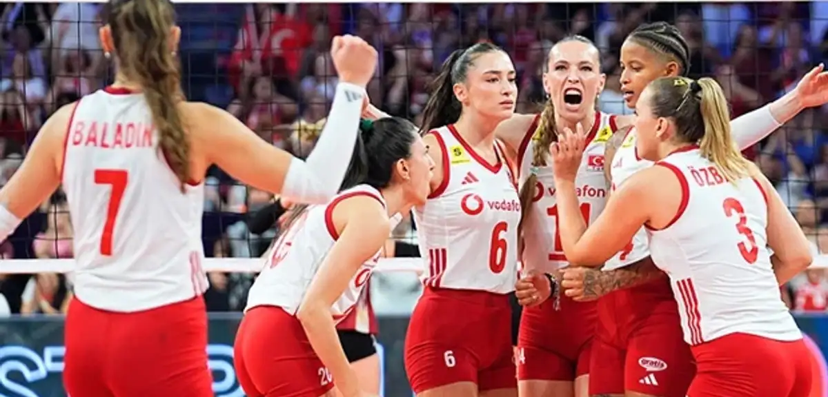 Haydi kızlar final aşkına!