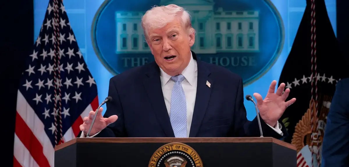 Trump: İran'daki Kazma Dağı'nı yakında vurabiliriz