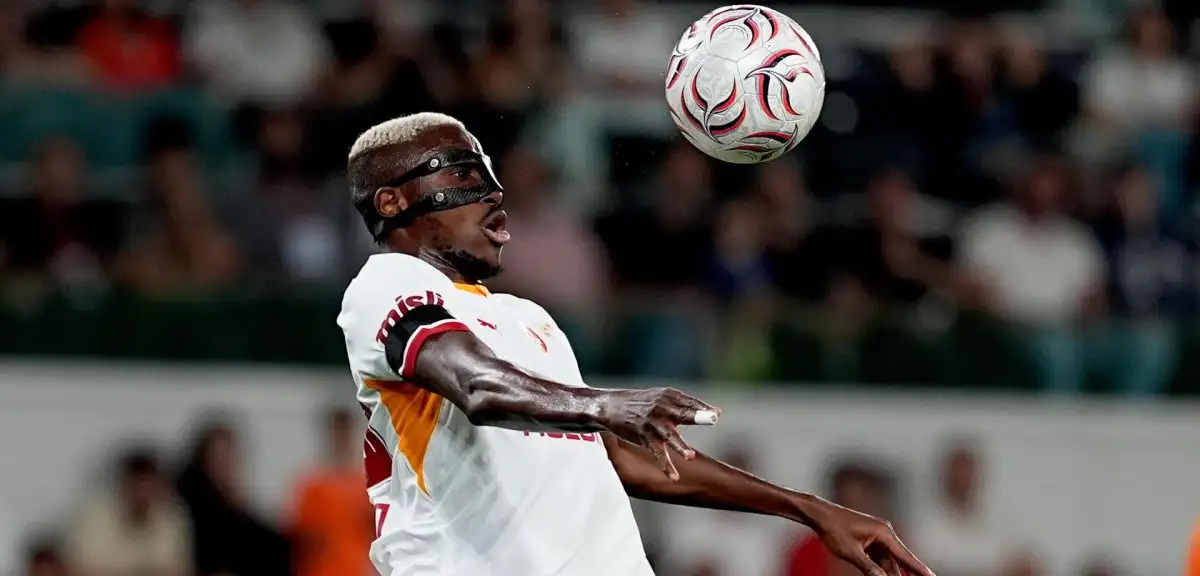 Osimhen Sakatlandı, Galatasaray'ın Şampiyonlar Ligi Kadrosu Değişti! İşte Buruk'un Kriz Planı