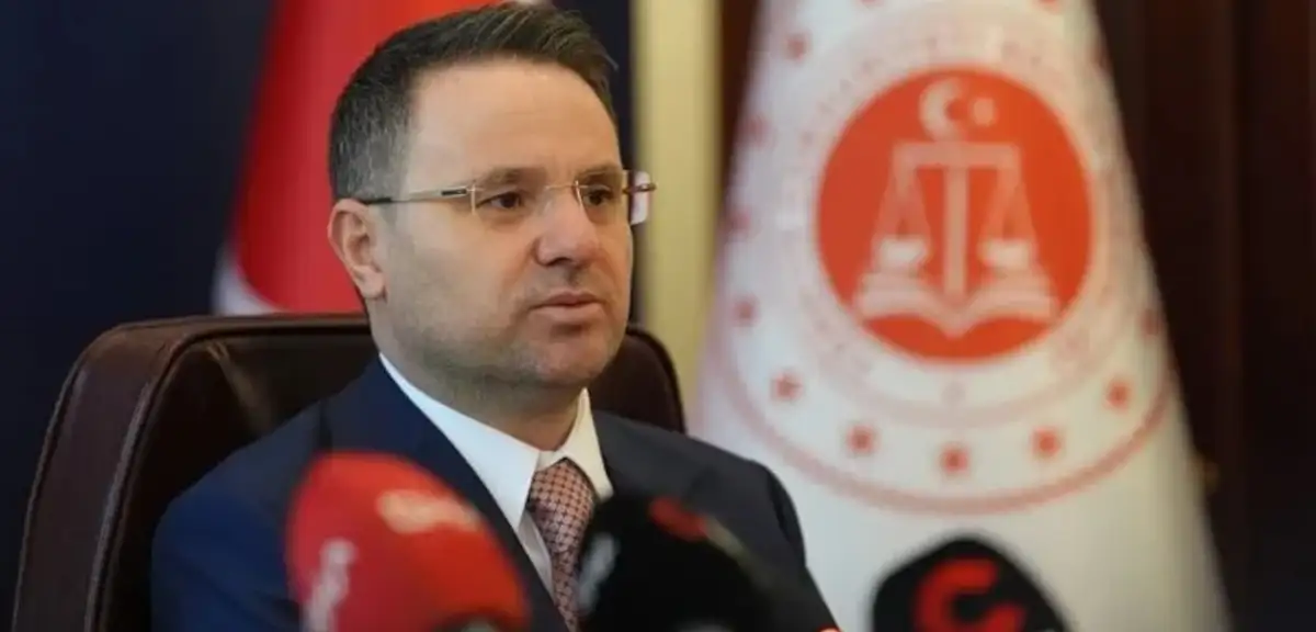 Bakan Gürlek'ten Sosyal Medya Açıklaması