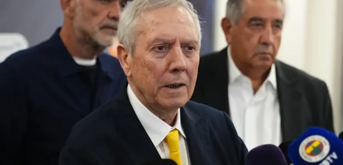 Aziz Yıldırım: 'İsmail Kartal görevinin başındadır'