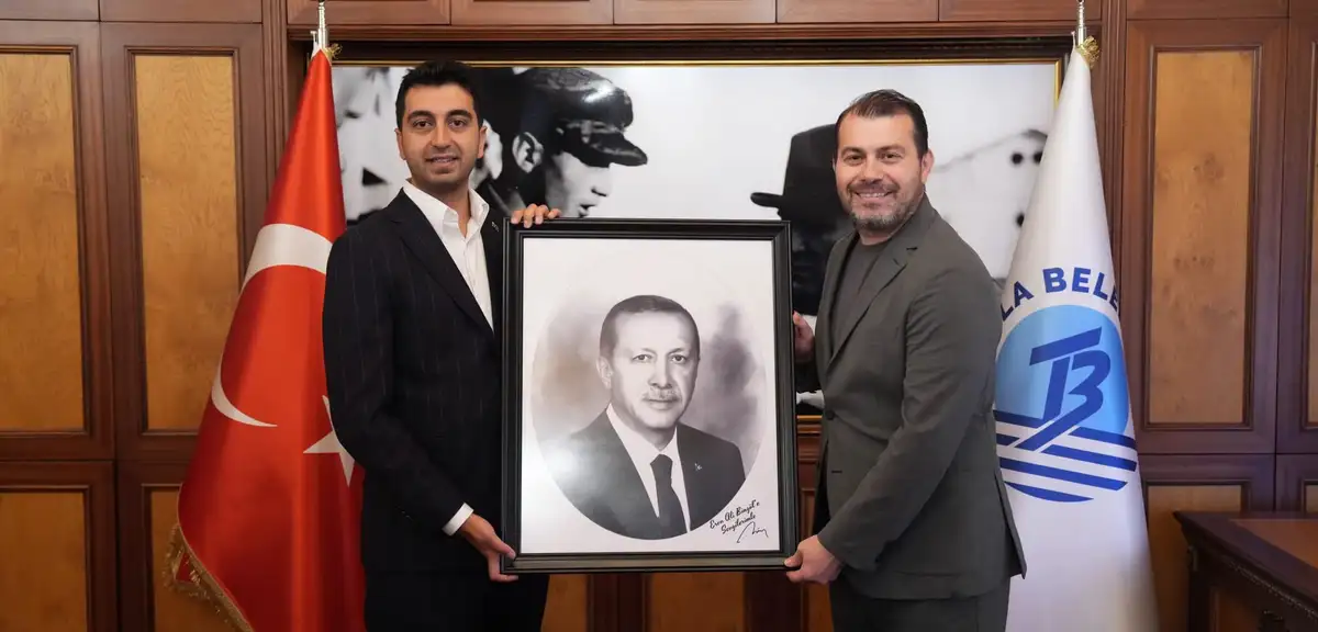 CHP'den AK Parti'ye Geçen Tuzla Belediye Başkanı Eren Ali Bingöl'den Teşekkür Mesajı