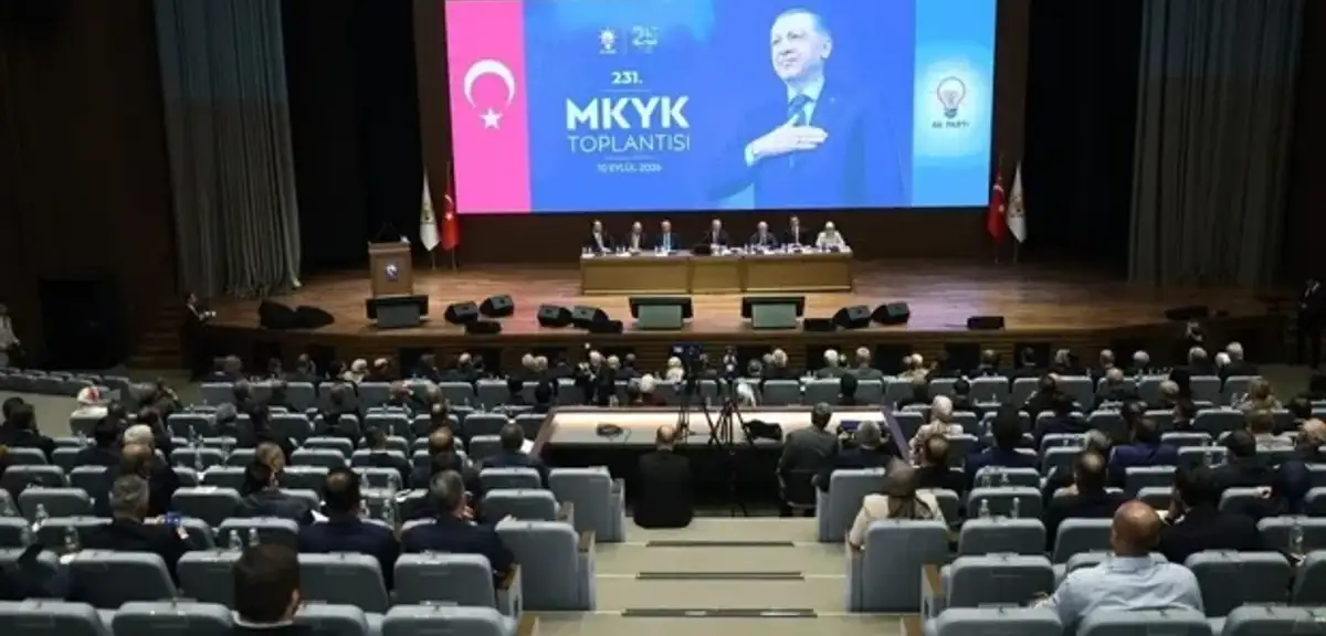AK Parti MKYK toplantısında emekliler için düzenleme mesajı