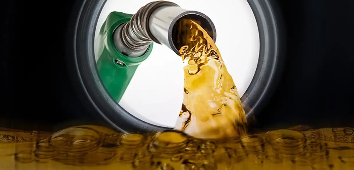 Benzine 3.20 Lira Zam Geldi
