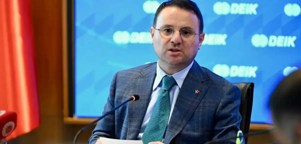 Bakan Gürlek: "Yatırım Ortamının Güvenliği için Hukuk Dışı Yapılarla Mücadele Sürecek"