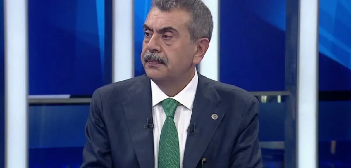 Bakan Tekin'den 'Ara Tatil' Açıklaması