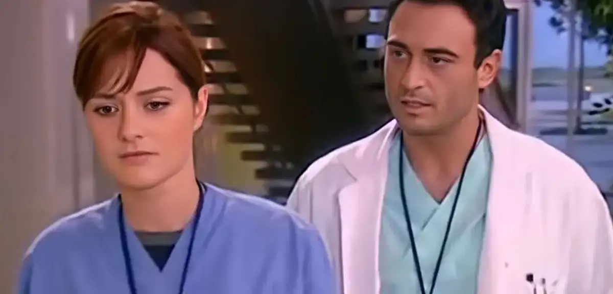 Doktorlar Dizisinin Ela ve Levent'i Yıllar Sonra Tuzlu Kahve'de Buluştu