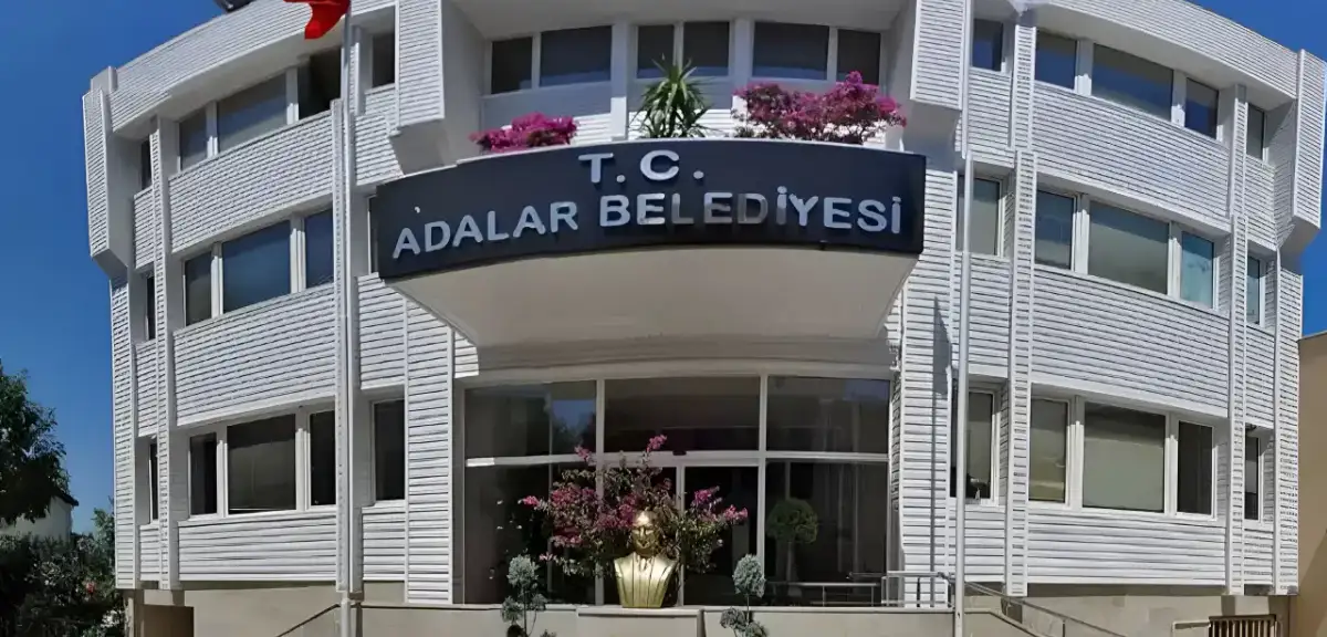 Adalar Belediyesi'nde Başkanvekilliği Seçimi Ertelendi