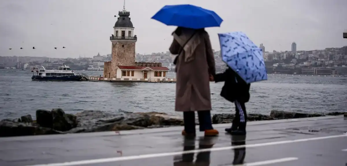 İstanbul Valiliği'nden Önümüzdeki İki Gün İçin Yağış Uyarısı
