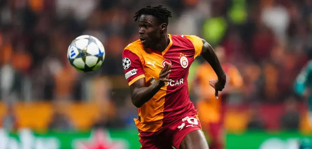 Galatasaray'da Singo'nun Bu Ay Sonu Dönmesi Bekleniyor