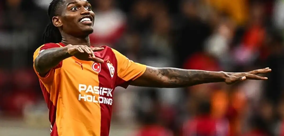 Dört büyükler 14 futbolcu için 222 milyon euro ödedi