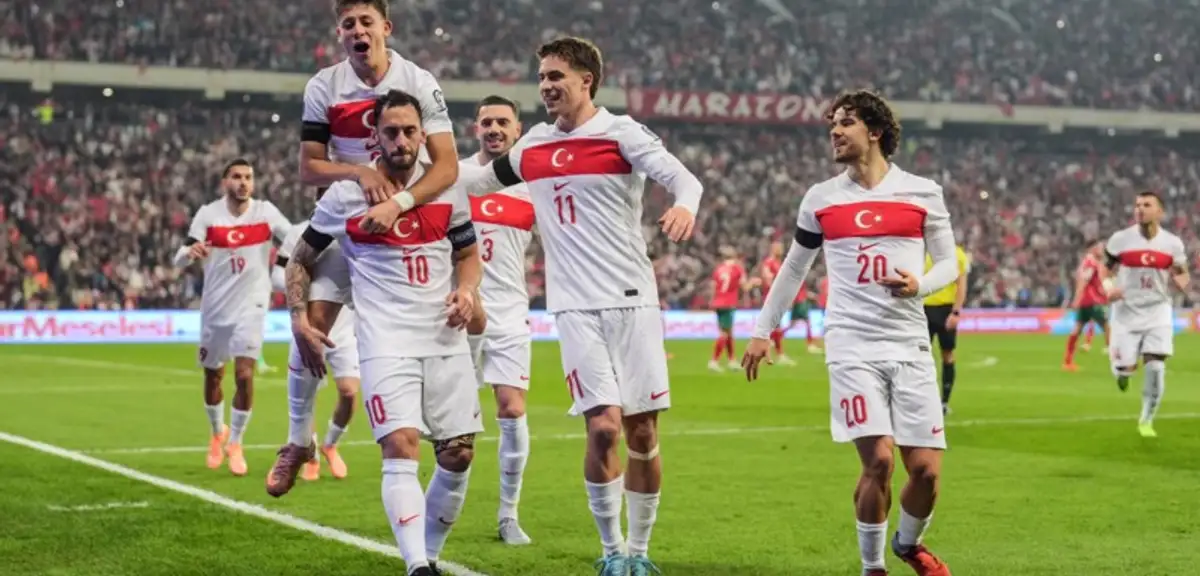 A Milli Takım Kadrosundan 6 Futbolcu Çıkarıldı