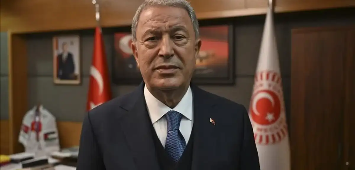 Hulusi Akar'dan "Terörsüz Türkiye" Açıklaması: "Geleceğimiz Siyasete Alet Edilmemeli"