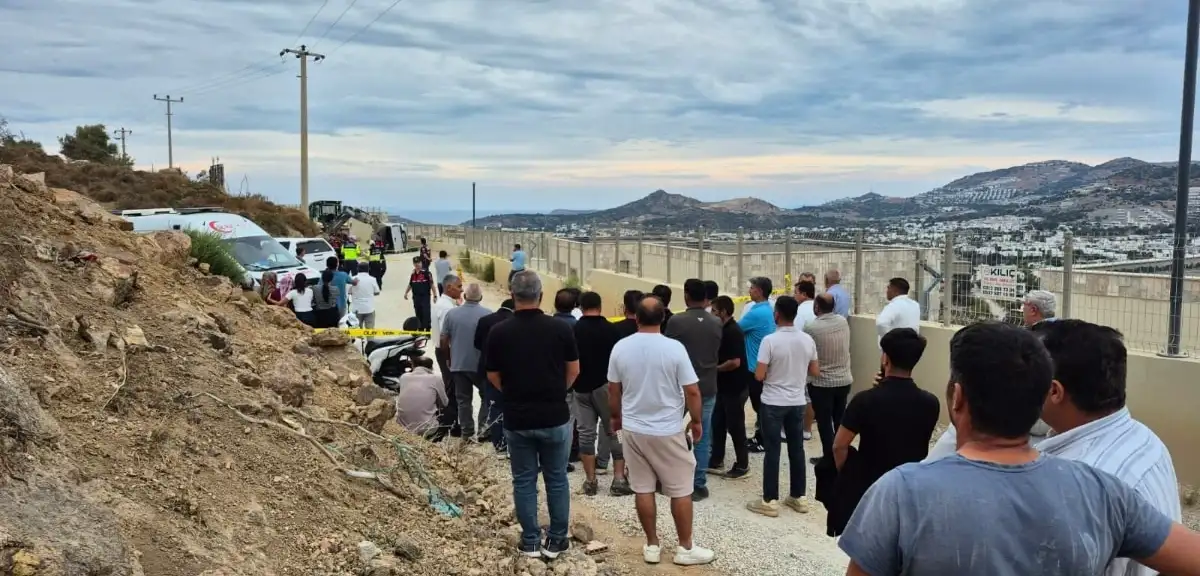 Bodrum'da 15 Yaşındaki Çocuk Minibüs Kazasında Hayatını Kaybetti! Kahreden Detay