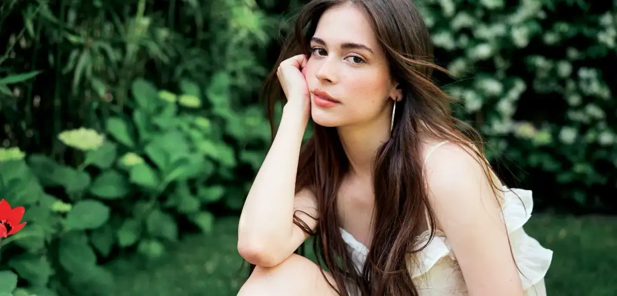 Daha 17'nin Deniz'i Helin Elveren: "Aşkın Bana İyi Geldiğini Düşünmüyorum"
