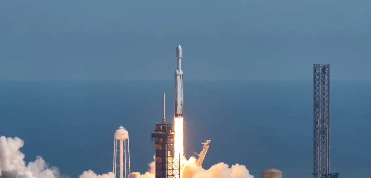 SpaceX’in Starship roketi 14. testinde ilk kez yörüngeye ulaştı
