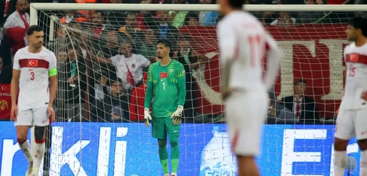 Bursa'da 'Montella istifa' sesleri: Türkiye, İtalya'ya 4-1 yenildi