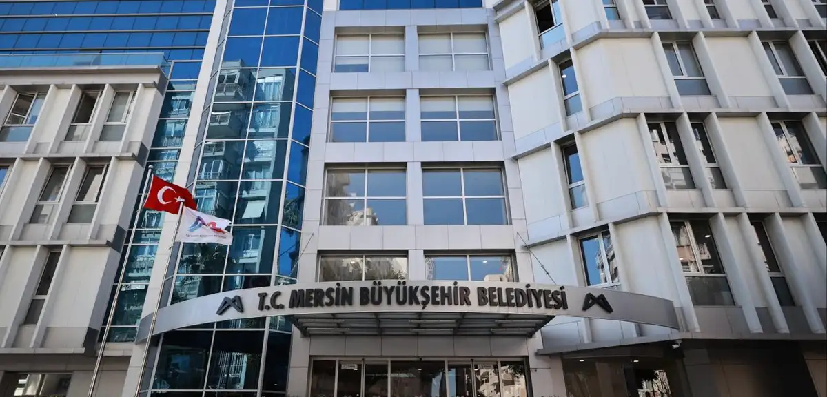 Mersin'de Üç Belediyeye Yönelik Yolsuzluk Operasyonu