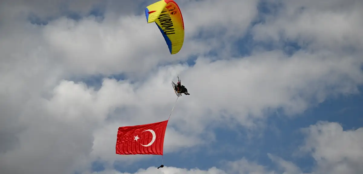 TEKNOFEST Güneydoğu'da Türk Yıldızları İkinci Günde Gösteri Yapacak
