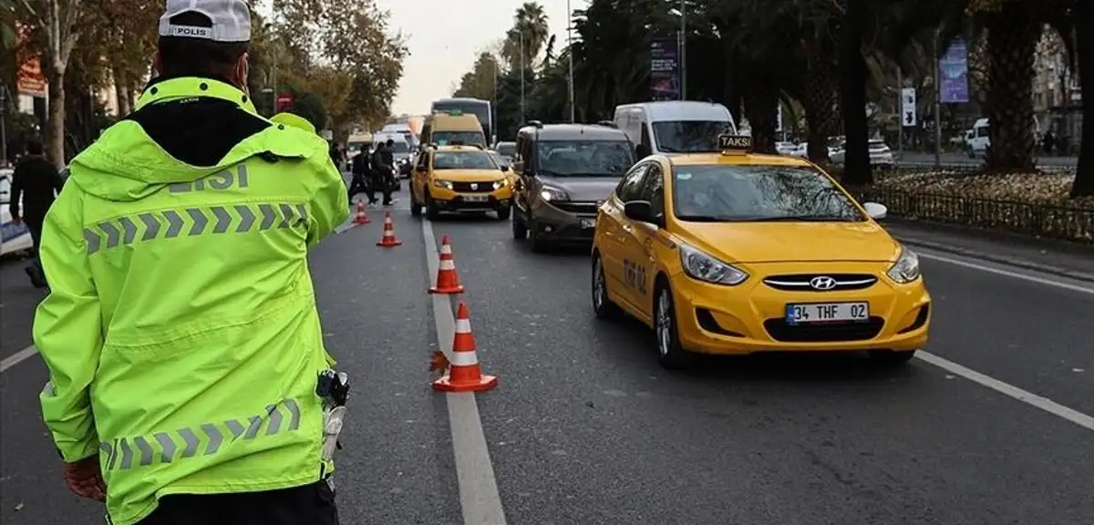 İstanbullular dikkat: Sahil yolu pazar günü kapanacak