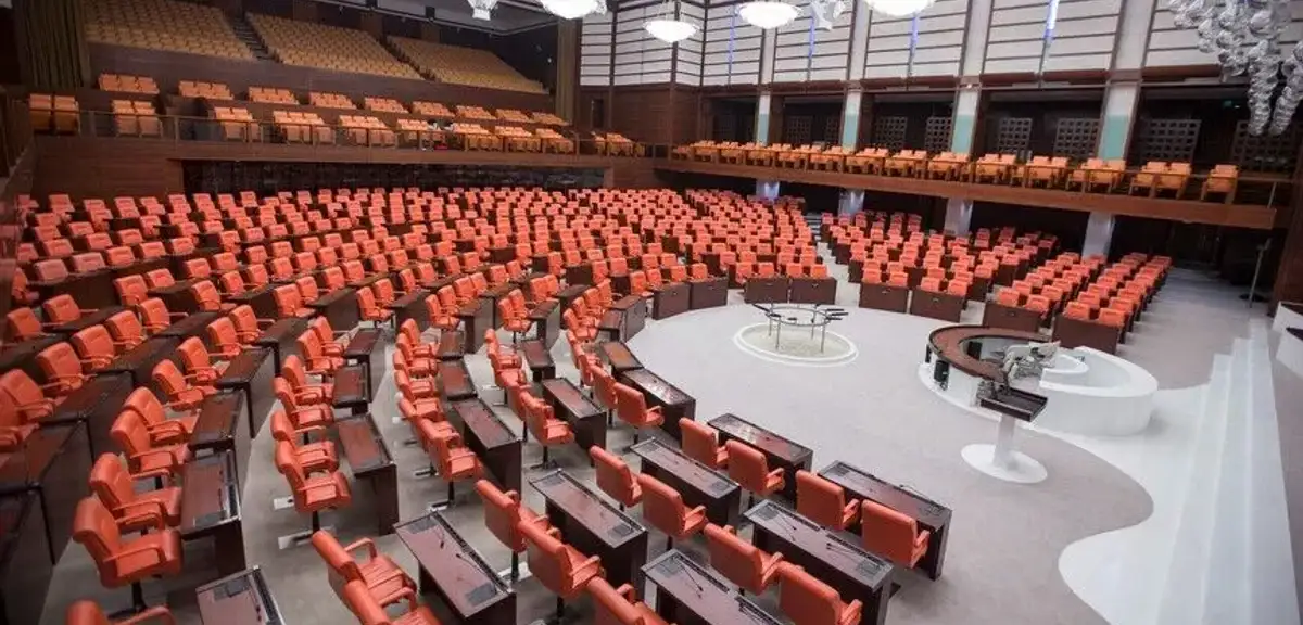 AK Parti, SPK Düzenlemesi için Kanun Teklifi Hazırlıyor