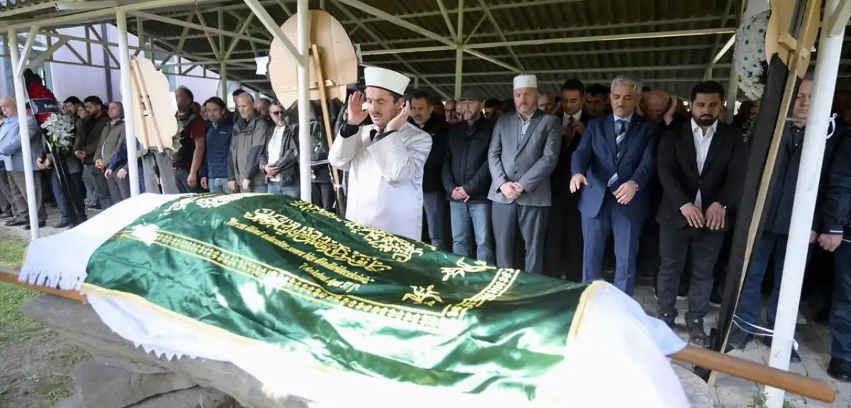 TRT Muhabiri Recep Levent Öztürk Son Yolculuğuna Uğurlandı