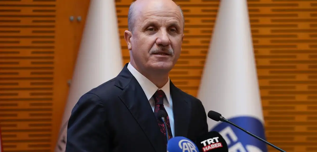 YÖK Başkanı Özvar: "6 Üniversitemiz İlk 500'de, İki Tanesi İlk 300'de"