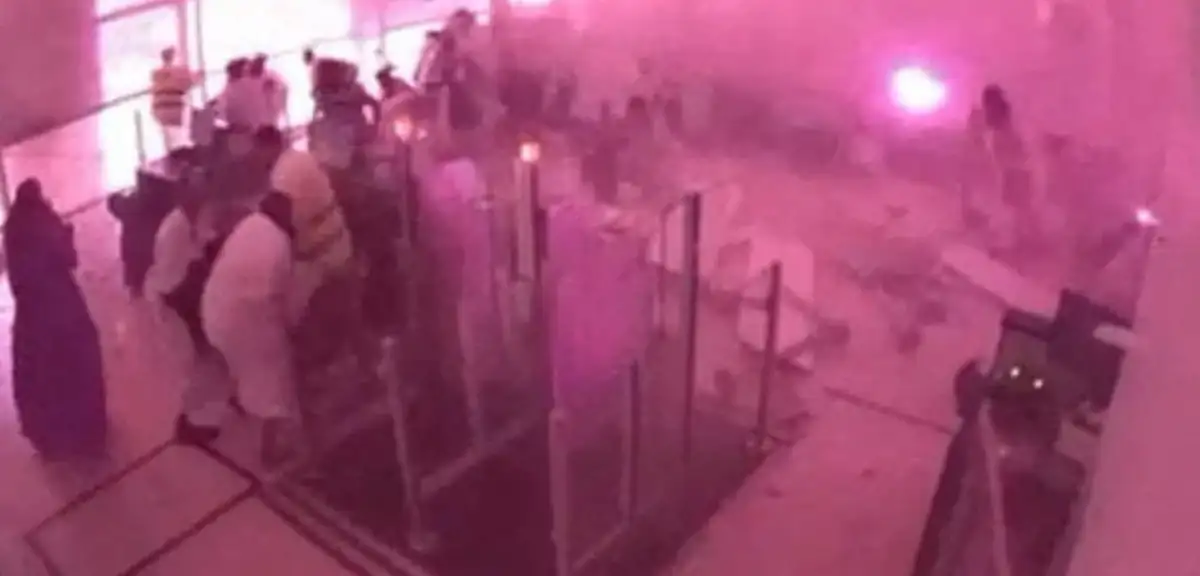 Suudi Arabistan'daki saldırı sonrası havayolları uçuş iptal etti