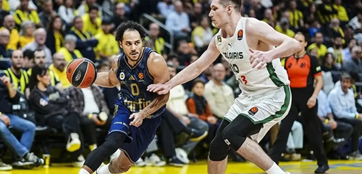 Fenerbahçe Tarfin, evinde Zalgiris'i farklı mağlup etti!
