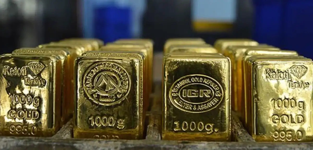 Altın 4.070 dolardan toparlandı, analistler iki seviyeyi izliyor