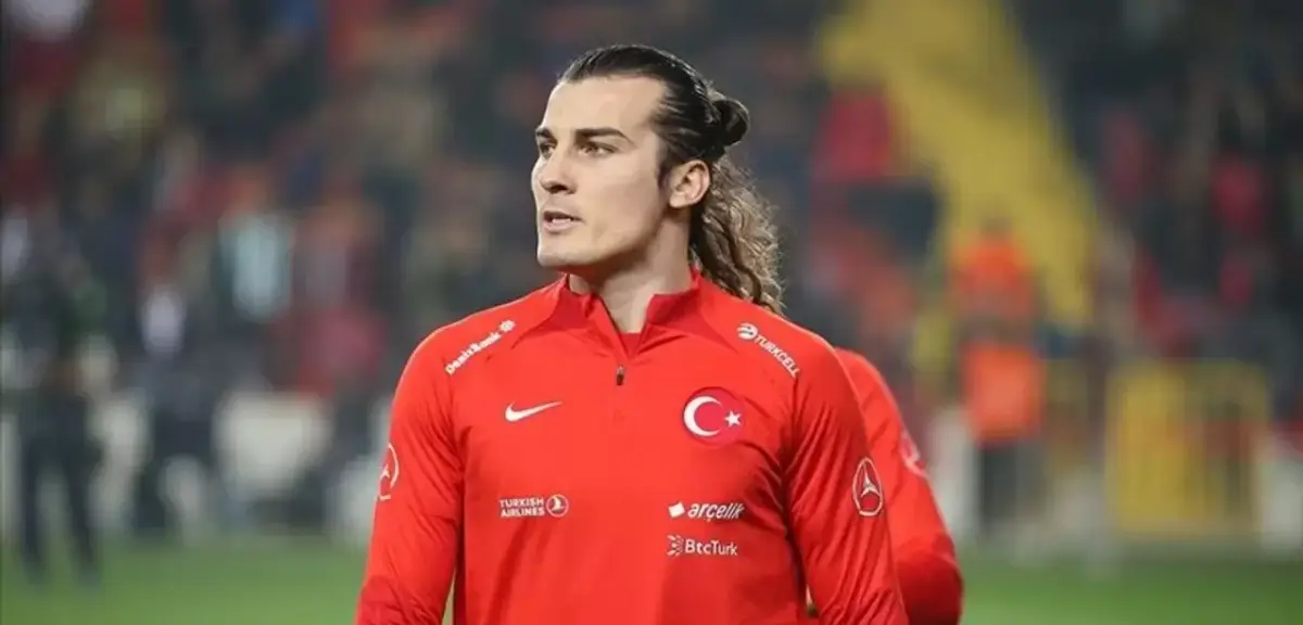 Fenerbahçe'nin Savunma Oyuncusu Çağlar Söyüncü, A Milli Takım Kadrosundan Çıkarıldı