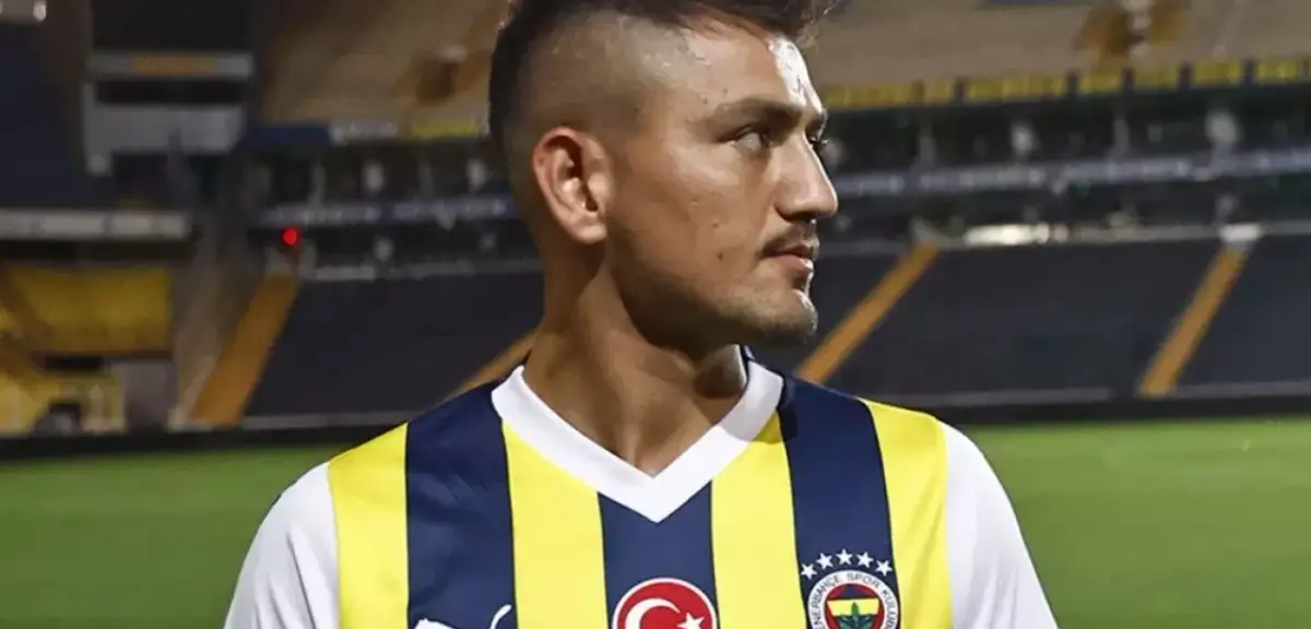 Fenerbahçe'ye Büyük Şok: Cengiz Ünder Ezeli Rakibe Yeşil Işık Yaktı