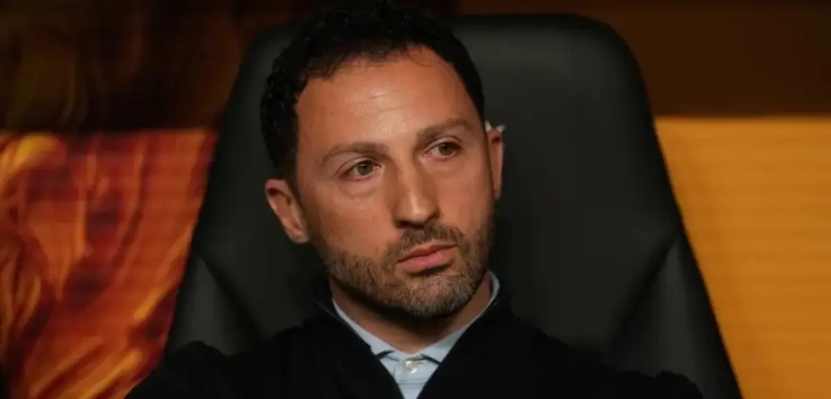 Fenerbahçe'de Tedesco ile Yollar Ayrıldı