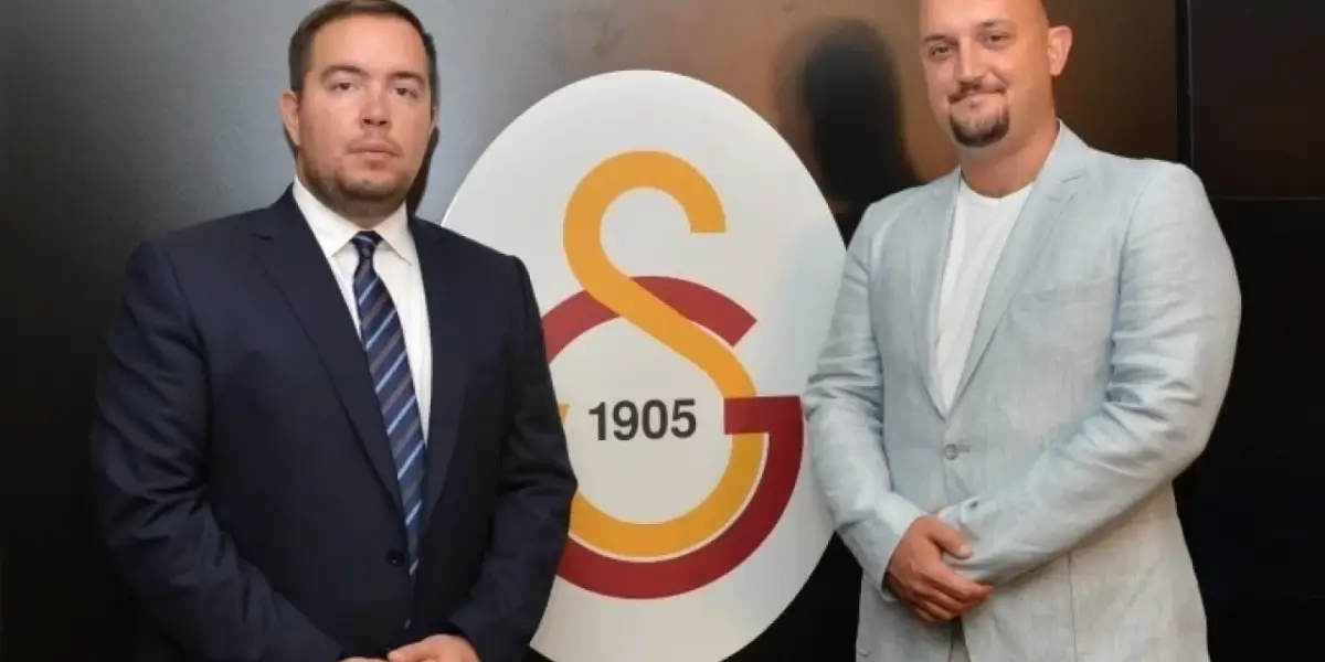 Galatasaray'da İstifa Şoku ve Olağanüstü Toplantı Kararı