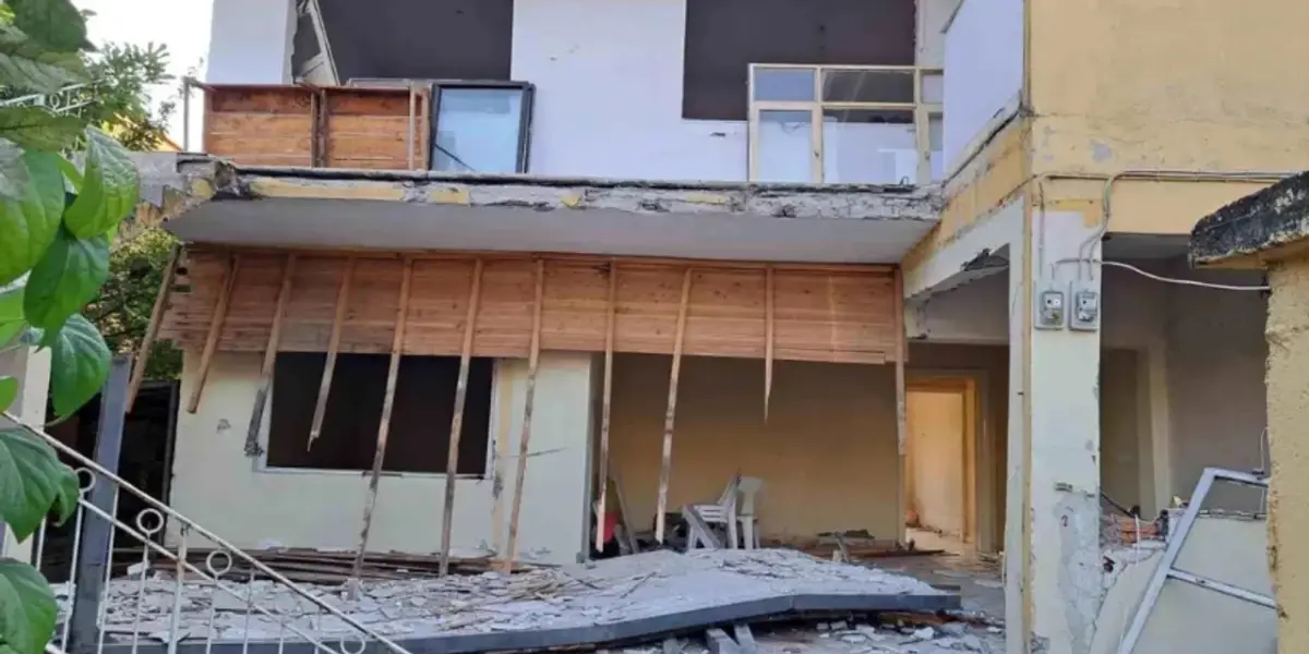 Hatay'ın Dörtyol İlçesinde Kahreden Olay! Çöken Balkonun Altında Kalan 2 Kişi Hayatını Kaybetti