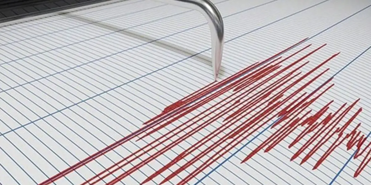 İzmir'de Deprem! AFAD Şiddetini Duyurdu