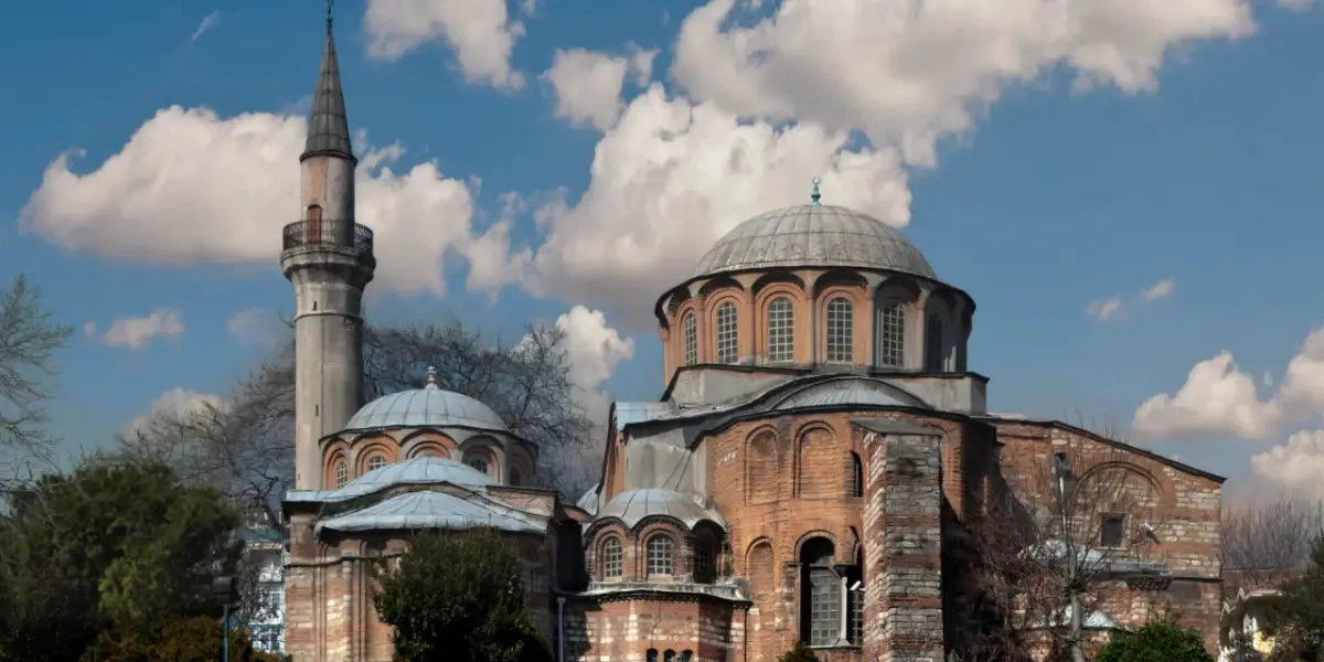 Kariye Cami, Cuma Günleri Ziyarete Kapatıldı